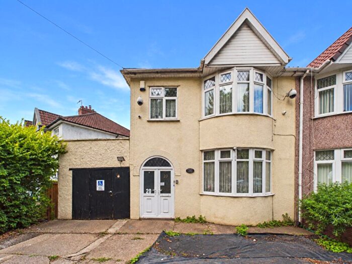 3 Bedroom Semi Detached House For Sale In Francis Road, Bristol, BS3