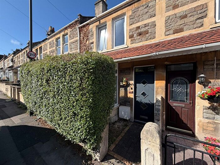 4 Bedroom Terraced House For Sale In Coronation Avenue, Bath, BA2
