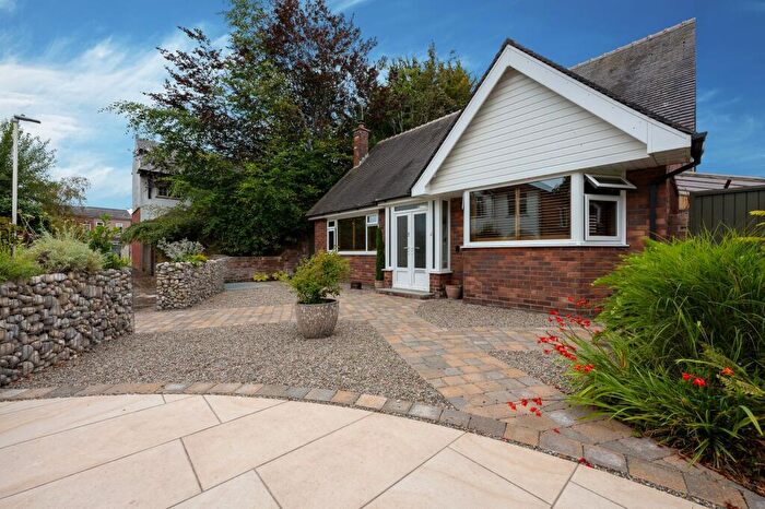 4 Bedroom Detached Bungalow For Sale In Part Street, Southport, PR8