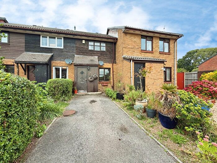 2 Bedroom Property To Rent In Primrose Way, Locks Heath, Southampton, SO31