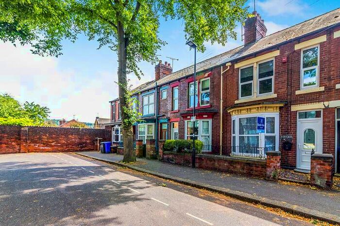 3 Bedroom House To Rent In Cannock Street, Sheffield, S6