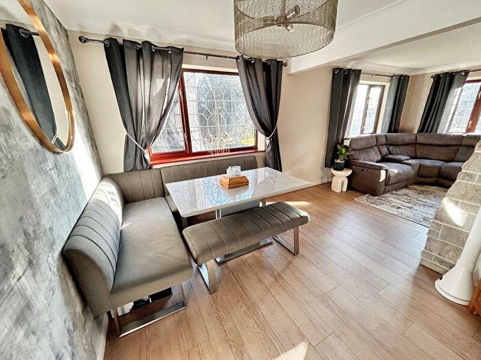 4 Bedroom Detached House For Sale In Middlestone Close, Gorleston, Great Yarmouth, NR31