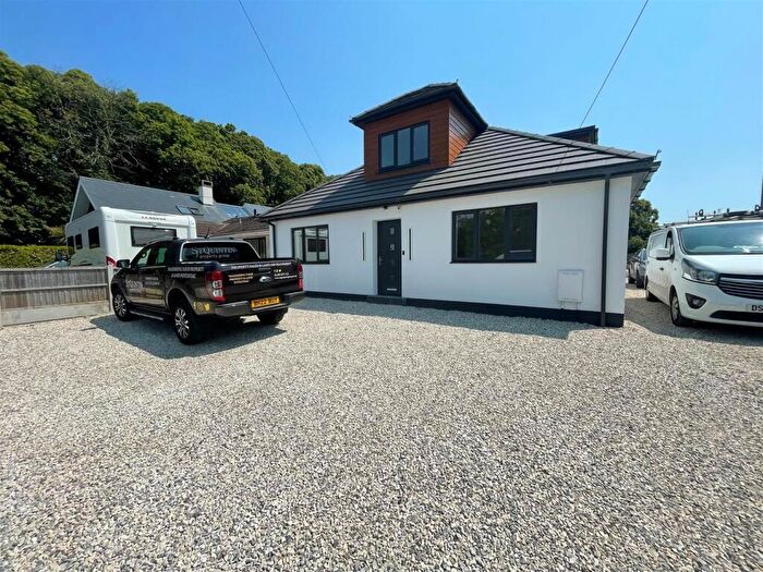 5 Bedroom Detached House For Sale In New Road, West Parley, Ferndown, BH22