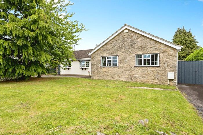 4 Bedroom Bungalow For Sale In Styles Avenue, Frome, BA11