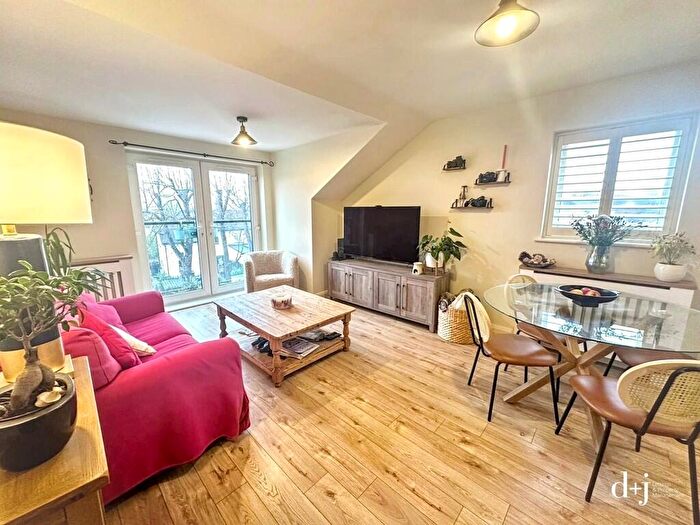 2 Bedroom Apartment To Rent In The Foundry, Cooks Way, Hitchin, SG4