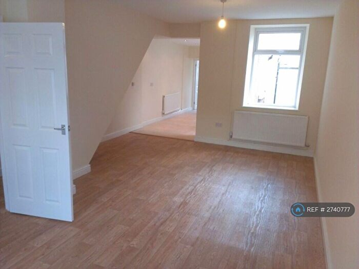 4 Bedroom Terraced House To Rent In Stuart Street, Treorchy, CF42