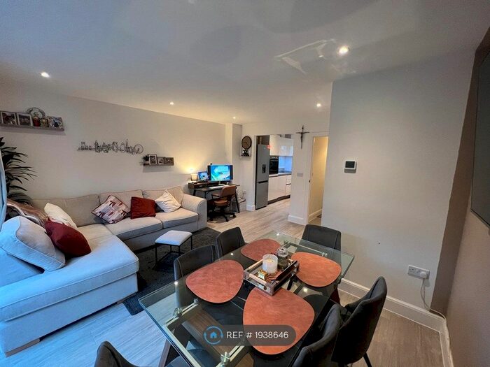 2 Bedroom Terraced House To Rent In Hengist Drive, Aylesford, ME20