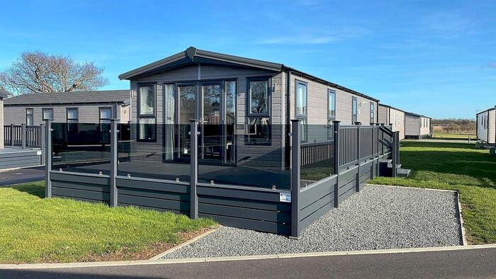 2 Bedroom Park Home For Sale In Plot, Bridlington Holiday Park, Carnaby, Bridlington, YO15