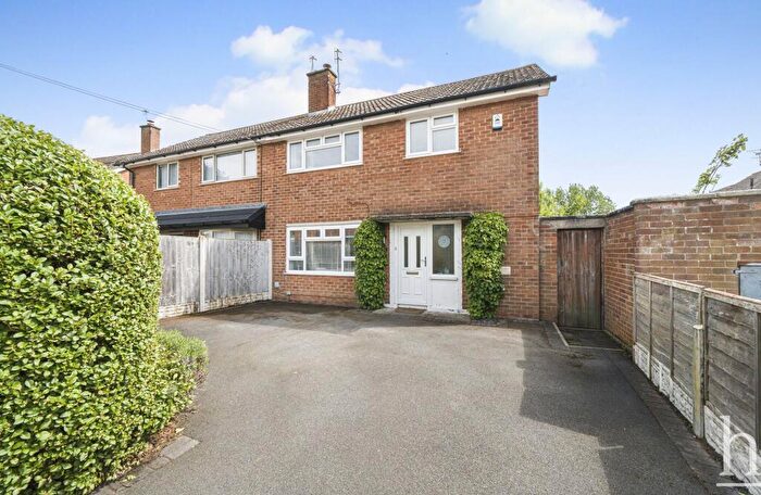 3 Bedroom Semi Detached House For Sale In Shortfield Road, Wirral, CH49