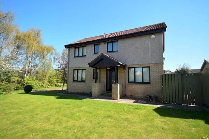 4 Bedroom Semi-Detached House To Rent In Andrew Lang Crescent, St Andrews, KY16