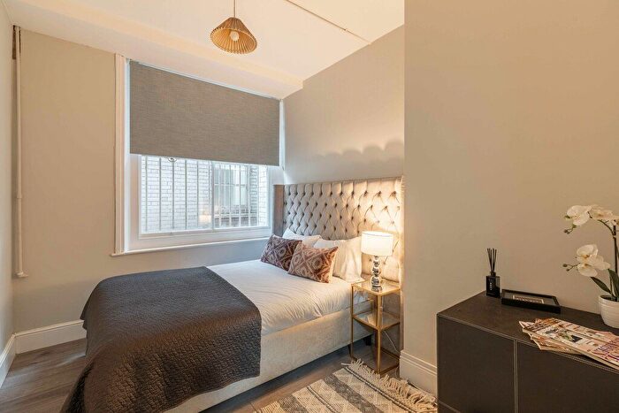 1 Bedroom Flat To Rent In Egerton Place, Knightsbridge, SW3