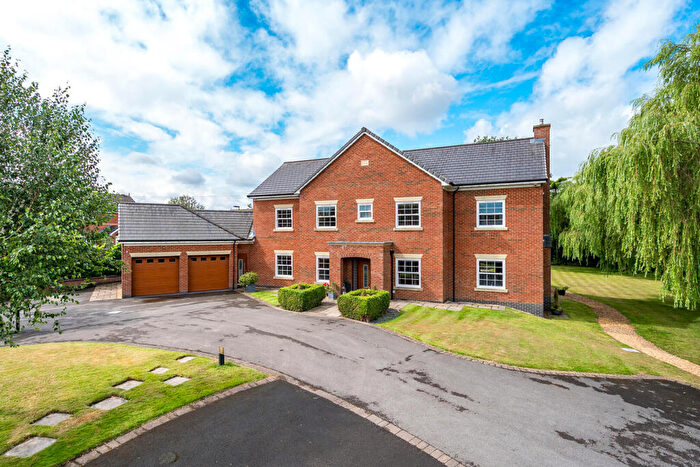7 Bedroom Detached House For Sale In The Meadows, Failsworth Road, Woodhouses Manchester, M35