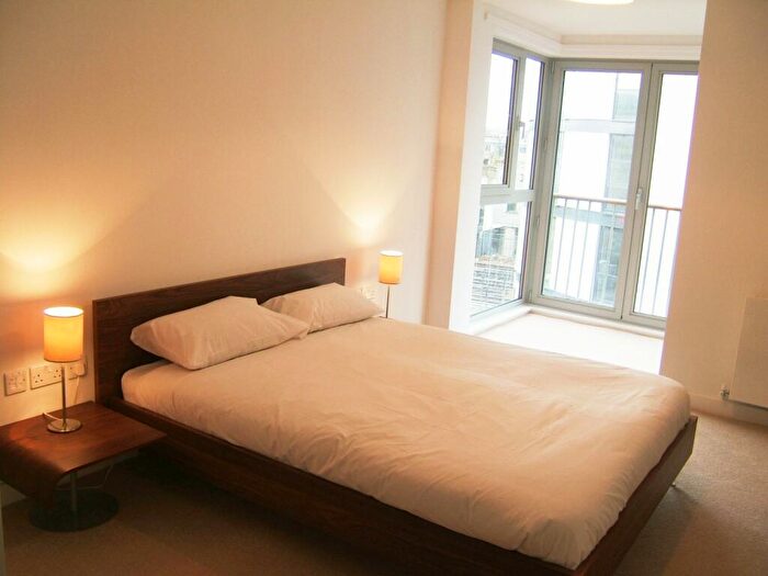 2 Bedroom Apartment To Rent In Vision Development - Energy Rating B, N7