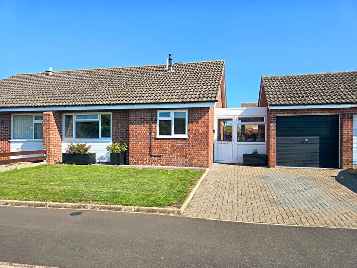 2 Bedroom Semi-Detached Bungalow For Sale In Paddock Gardens, Attleborough, NR17