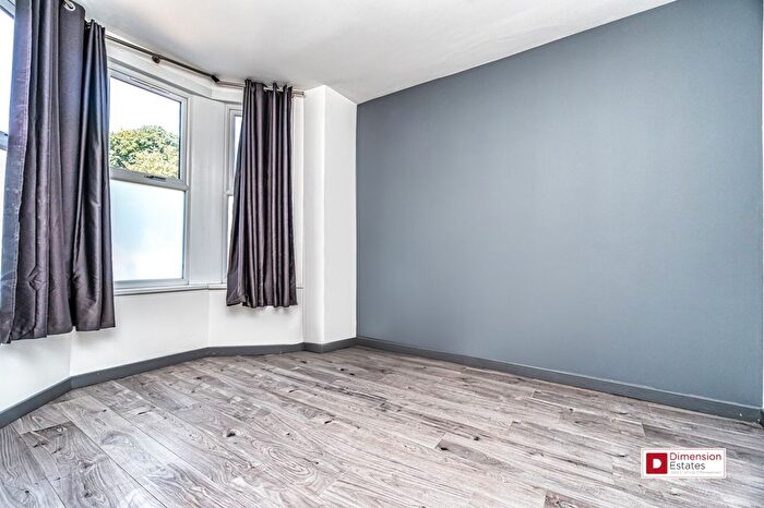5 Bedroom Terraced House To Rent In South Birkbeck Road, Leytonstone, E11