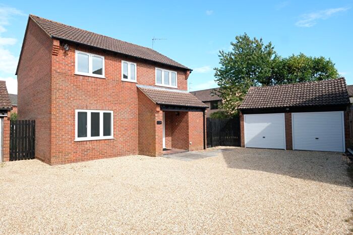 4 Bedroom Detached House For Sale In Bilberry Drive, Marchwood, SO40