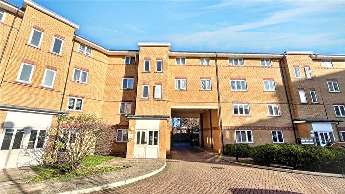 2 Bedroom Flat For Sale In Rush Grove Street, London, SE18