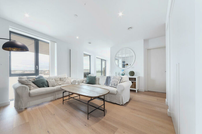 2 Bedroom Apartment To Rent In Fairwater House, Bonnet Street, Royal Wharf, London, E16