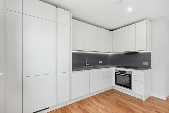 1 Bedroom Flat To Rent In Flat, Premier House Canning Road, HA3