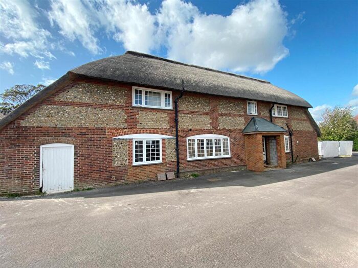 2 Bedroom Flat To Rent In Tudor Court, Ferringham Lane, Ferring, Worthing, BN12