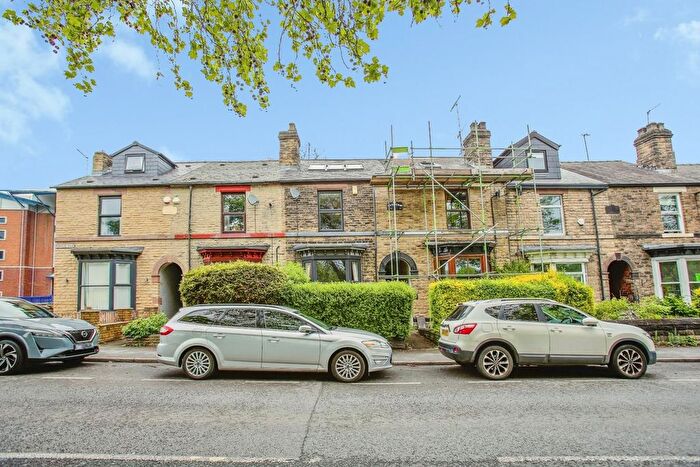 4 Bedroom Terraced House For Sale In Parkside Road, Hillsborough, S6