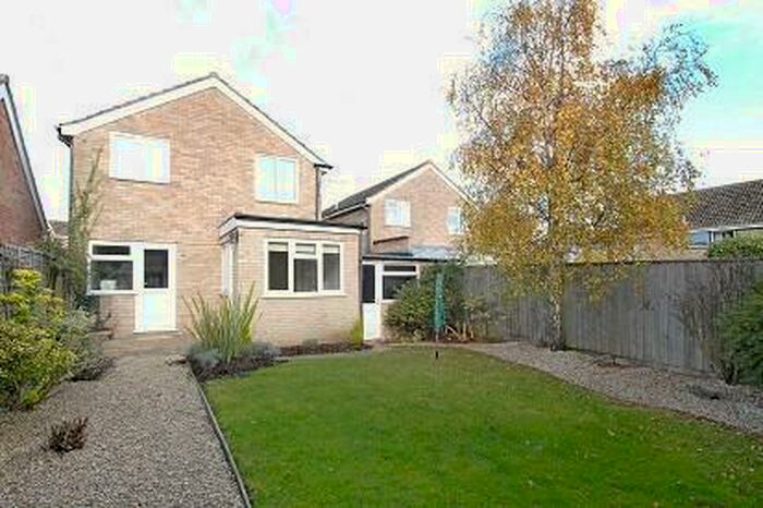 3 Bedroom Detached House To Rent In Tarrant Avenue, Witney, OX28