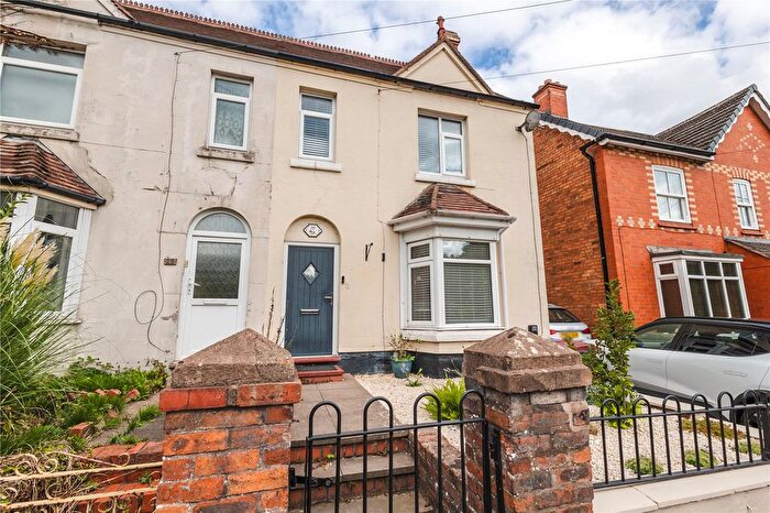3 Bedroom Semi-Detached House For Sale In Finger Road, Dawley, Telford, Shropshire, TF4