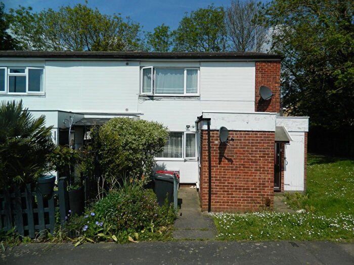 1 Bedroom Maisonette To Rent In Burgett Road, Slough, Berkshire, SL1