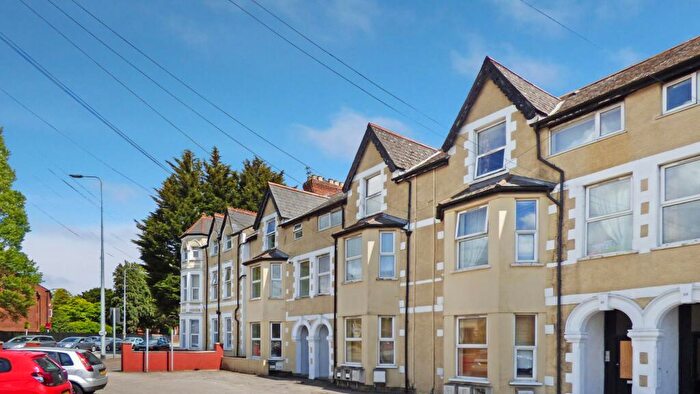 1 Bedroom Flat To Rent In Ely Road, Cardiff, CF5