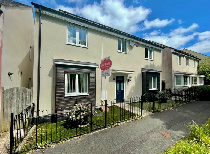 4 Bedroom houses for sale in Rifleman Walk, PL6, Plymouth