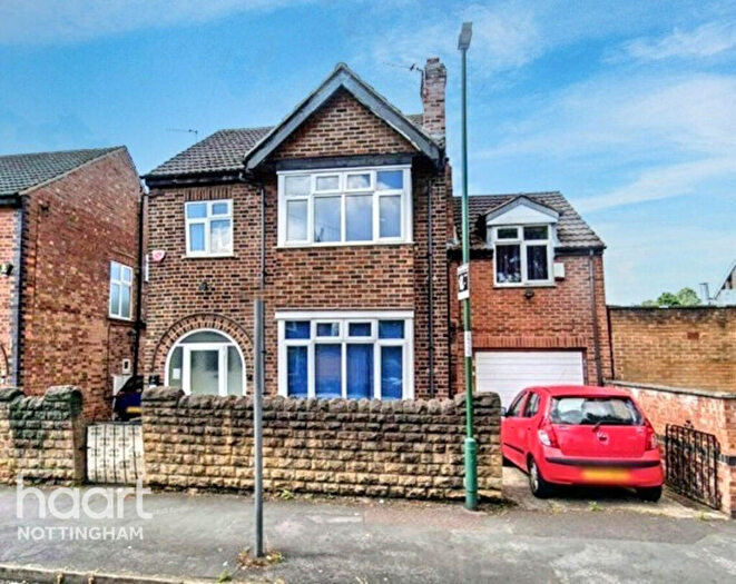 6 Bedroom Semi Detached House For Sale In Arnesby Road, Nottingham, NG7