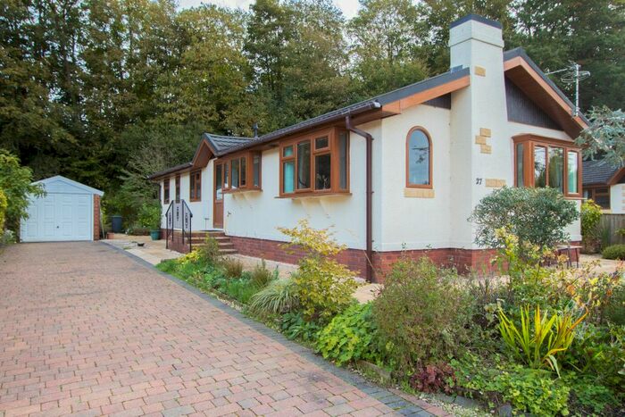 2 Bedroom Park Home For Sale In West View Close, Whimple, Exeter, EX5