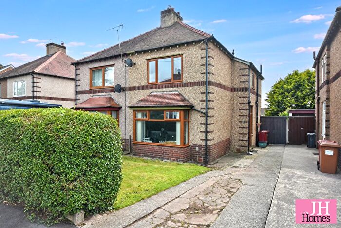 3 Bedroom Semi-Detached House For Sale In Holebeck Road, Barrow-In-Furness, Cumbria, LA13
