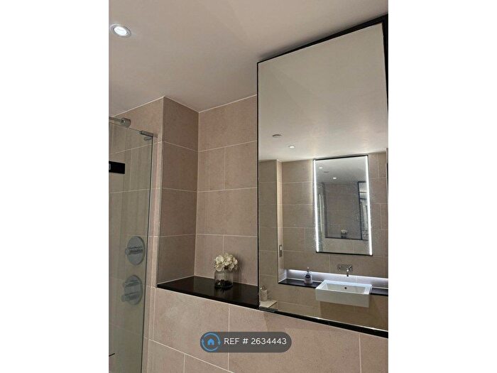 2 Bedroom Flat To Rent In Dray House, London, SW18