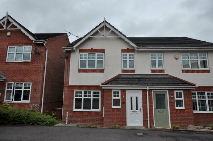 3 Bedroom Semi-Detached House To Rent In Fieldfare Court, Chorley, Lancashire, PR7