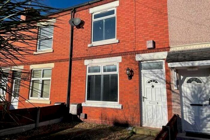 2 Bedroom Property To Rent In Saxon Street, Wrexham, LL13