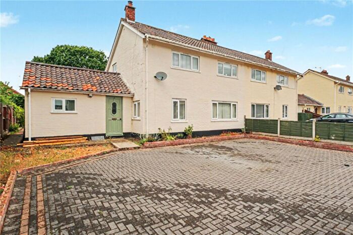 3 Bedroom Semi-Detached House For Sale In College Road, Thurlton, Norwich, Norfolk, NR14