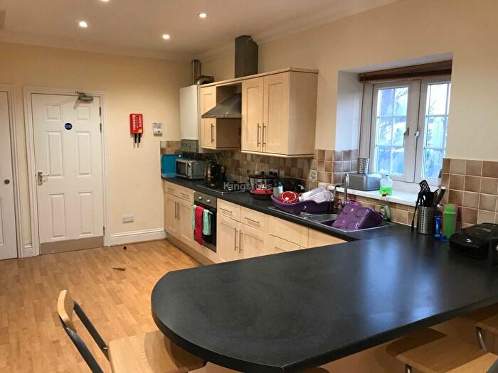 5 Bedroom Maisonette To Rent In City Road, Cardiff, CF24