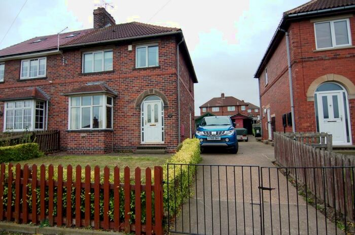 3 Bedroom Semi-Detached House To Rent In Cobcar Lane, Elsecar, S74