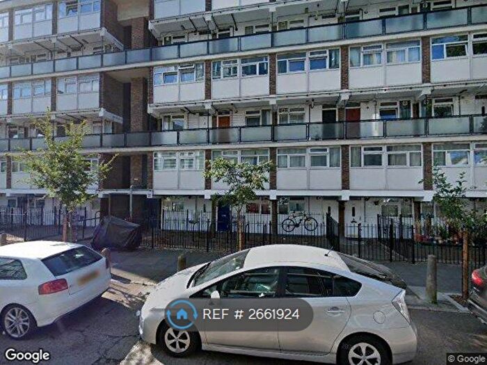 3 Bedroom Maisonette To Rent In Buxton Court, London, N1