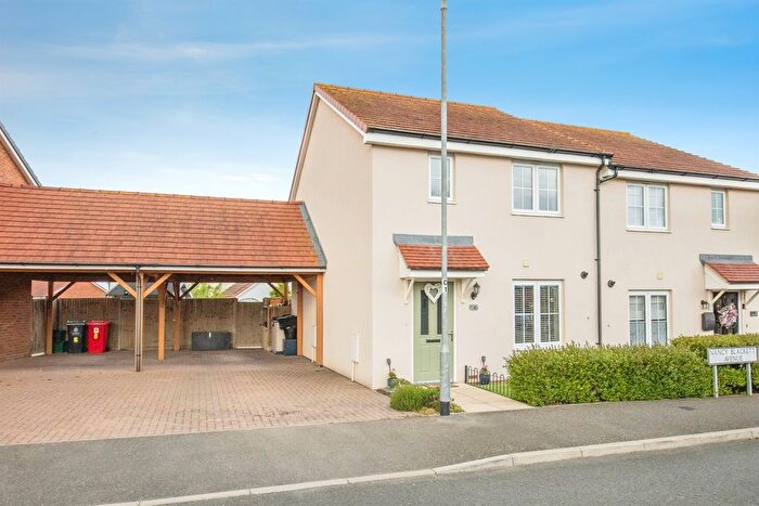 3 Bedroom Semi-detached House For Sale In Nancy Blackett Avenue, Walton On The Naze, CO14