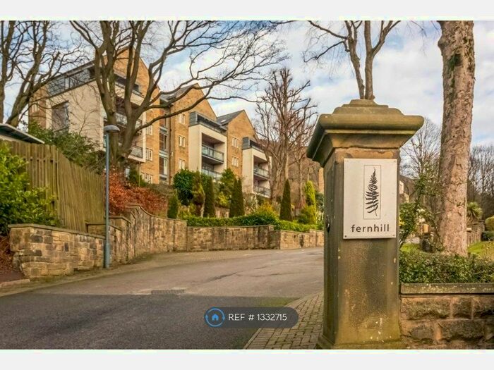 3 Bedroom Flat To Rent In Fernhill, Grasscroft, Oldham, OL4