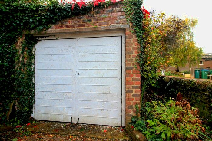 Property To Rent In Charlton Street, Steyning, West Sussex, BN44