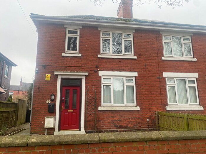 3 Bedroom Semi-Detached House To Rent In Park Hall Road, ST6