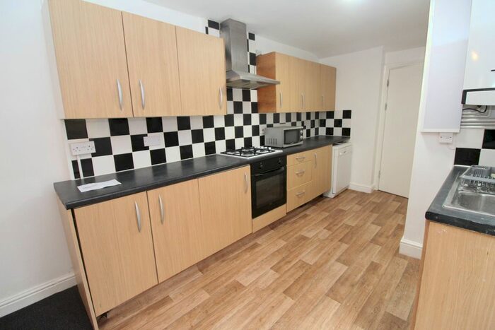 6 Bedroom Property To Rent In Moy Road, Roath, Cardiff, CF24