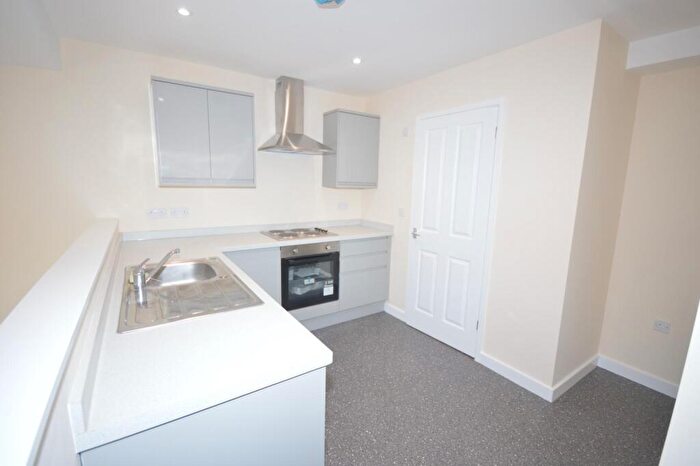 2 Bedroom Apartment To Rent In Bruce Street, Northampton, NN5