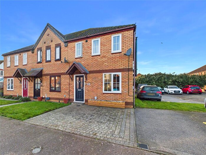3 Bedroom End Of Terrace House For Sale In Wilding Drive, Kesgrave, Ipswich, Suffolk, IP5
