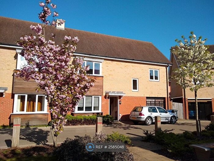 2 Bedroom Terraced House To Rent In Foxglove Way, Cambridge, CB4