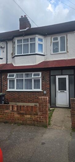 3 Bedroom Terraced House To Rent In Kynaston Crescent, Thornton Heath, CR7