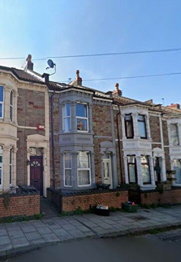 5 Bedroom House To Rent In Stanley Park, Bristol, BS5